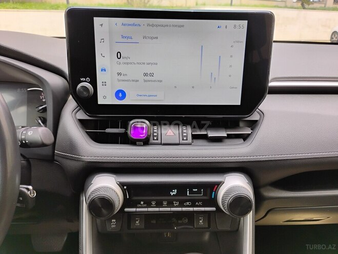 Toyota RAV4-10