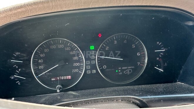 Lexus LX 470-3