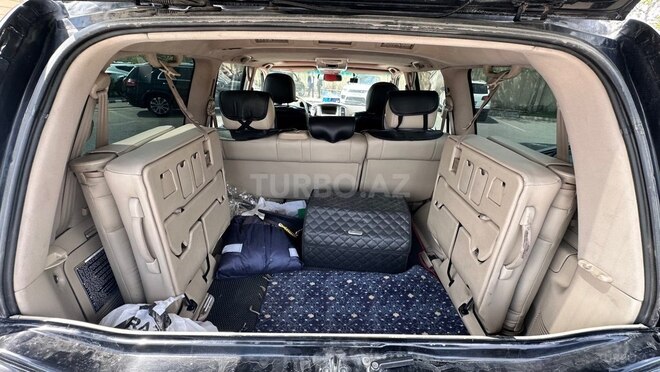 Lexus LX 470-11