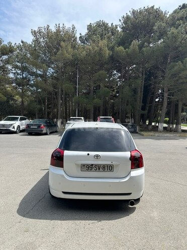 Toyota Corolla-4