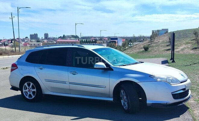 Renault Laguna-4
