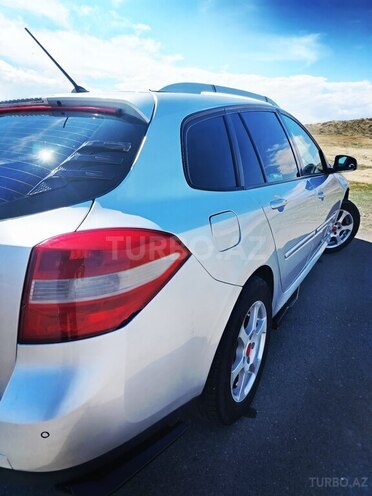 Renault Laguna-5