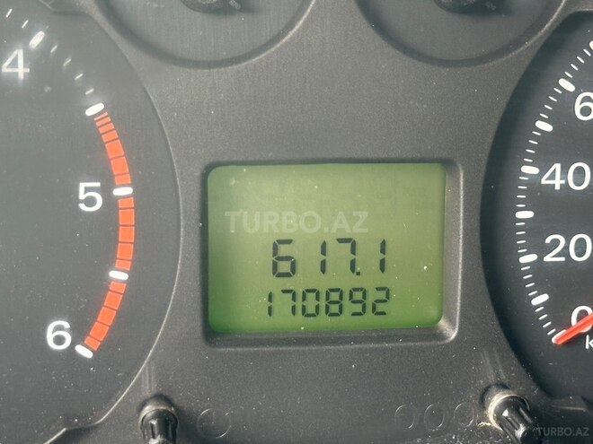 Ford Transit-11