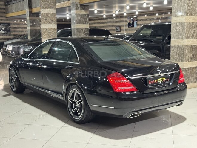Mercedes S 350 4MATIC-8