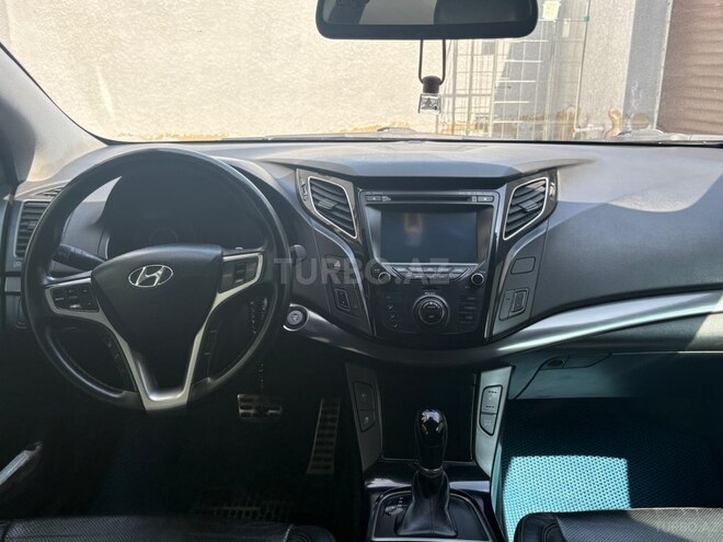 Hyundai i40 2013, 274,000 km - 1.7 л - Bakı