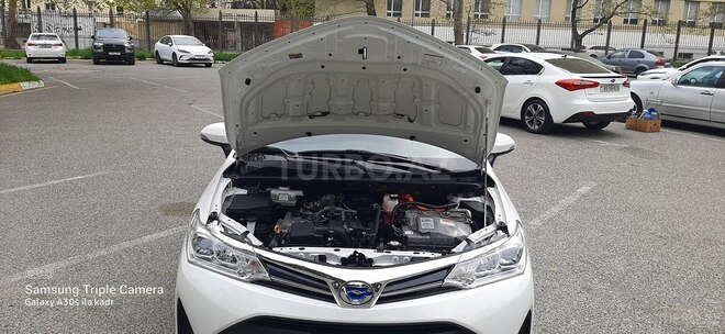 Toyota Corolla Fielder-6