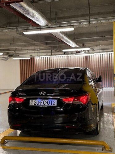 Hyundai Sonata-3