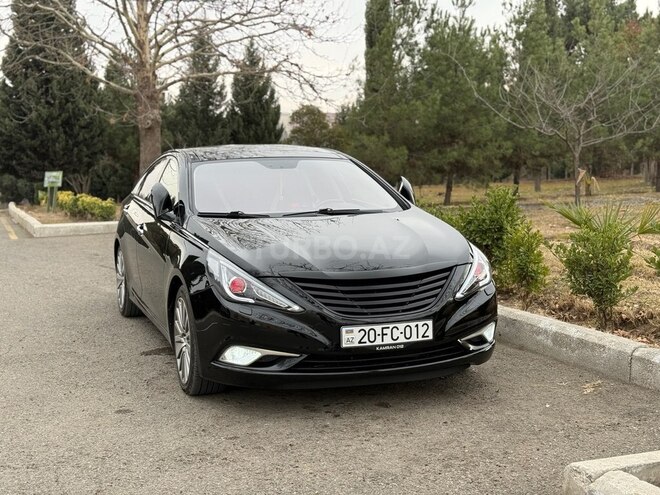 Hyundai Sonata-8