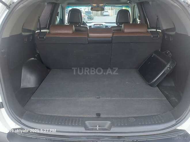 Kia Sorento-10