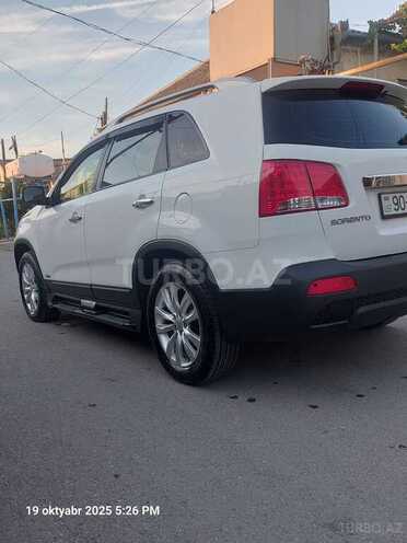 Kia Sorento-12