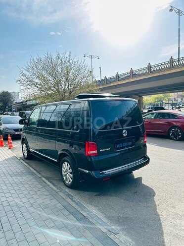 Volkswagen Multivan-6