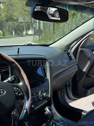 Kia Optima-14