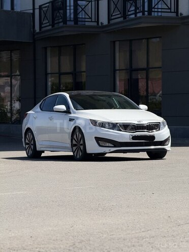 Kia Optima-15