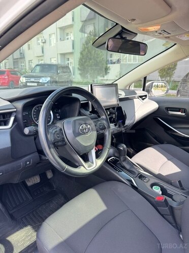 Toyota Corolla 2023, 75,000 km - 1.8 l - Bakı