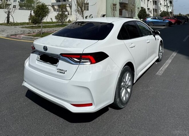 Toyota Corolla 2023, 75,000 km - 1.8 l - Bakı