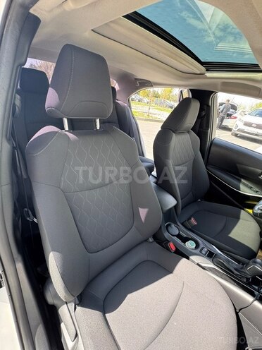Toyota Corolla 2023, 75,000 km - 1.8 l - Bakı