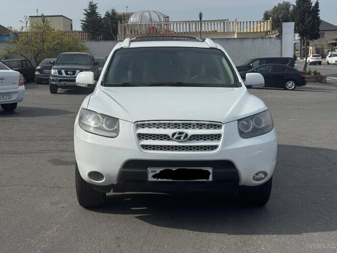 Hyundai Santa Fe-1
