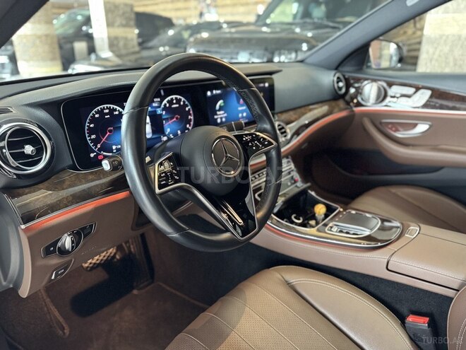 Mercedes E 350-12