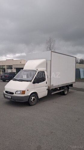 Ford Transit-15