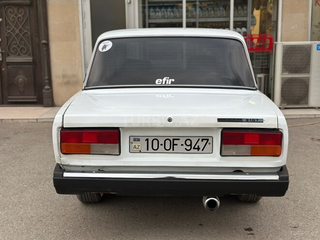 LADA (VAZ) 2107-4