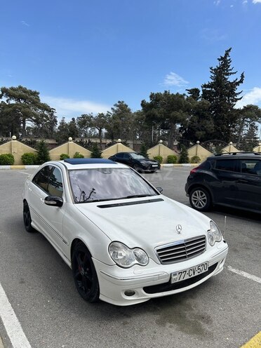 Mercedes C 230-1