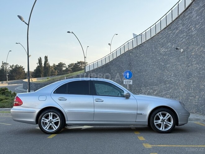 Mercedes E 220-8