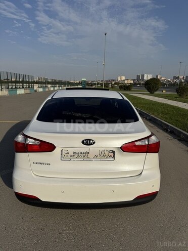 Kia Cerato-7