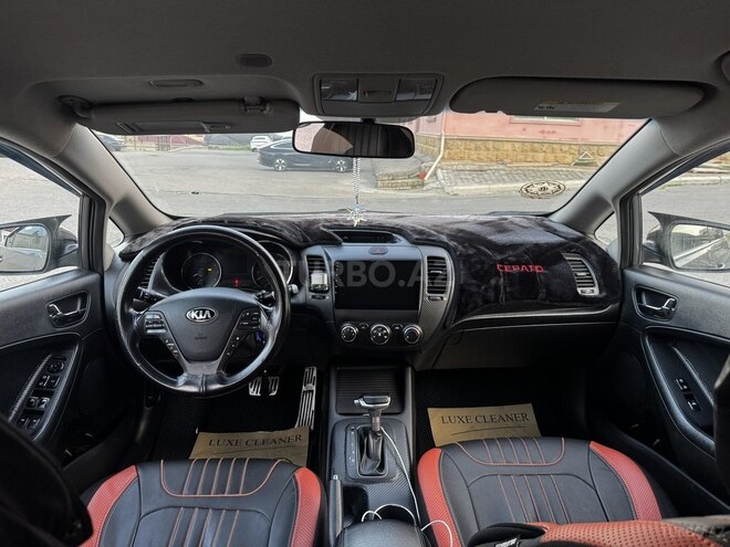Kia Cerato-8