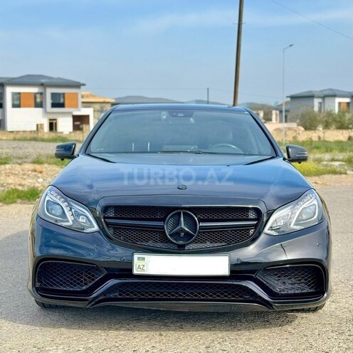 Mercedes E 350 4MATIC-2