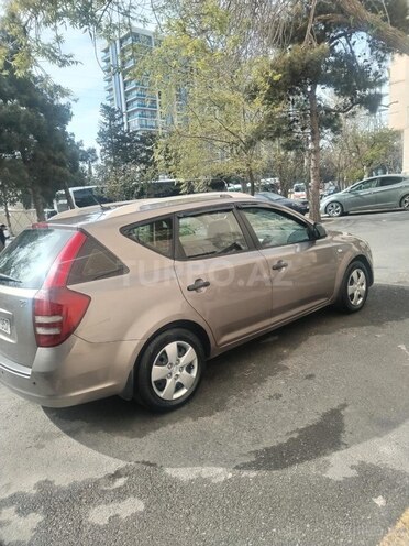 Kia Ceed SW-2