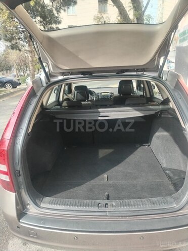 Kia Ceed SW-6