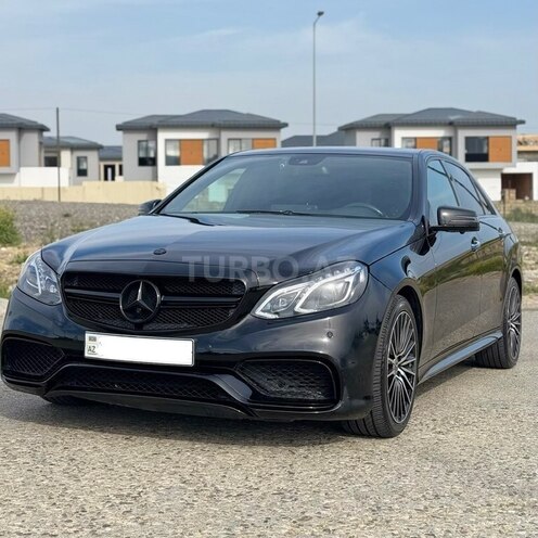 Mercedes E 350 4MATIC-5