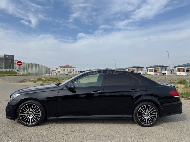Mercedes E 350 4MATIC-6