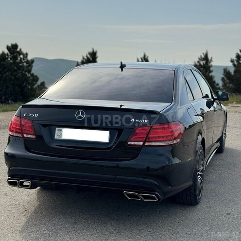 Mercedes E 350 4MATIC-8