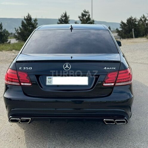 Mercedes E 350 4MATIC-7