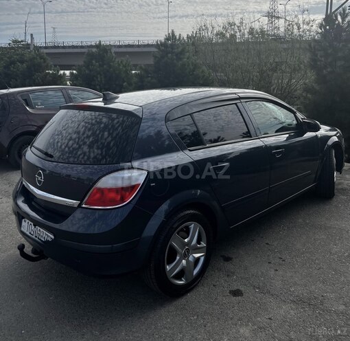 Opel Astra-7