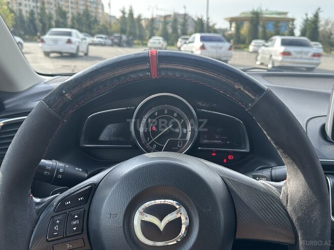 Mazda 3-8