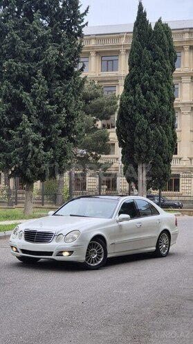 Mercedes E 280-3