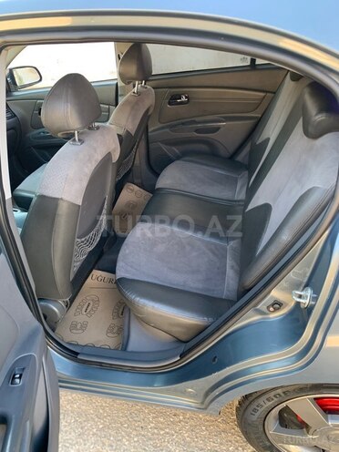 Kia Rio-2