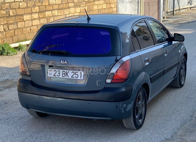 Kia Rio-9