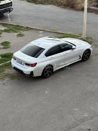 BMW 330-4
