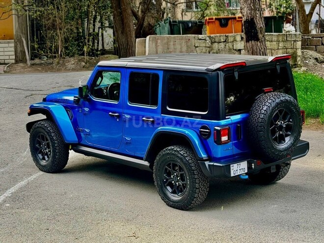 Jeep Wrangler-2