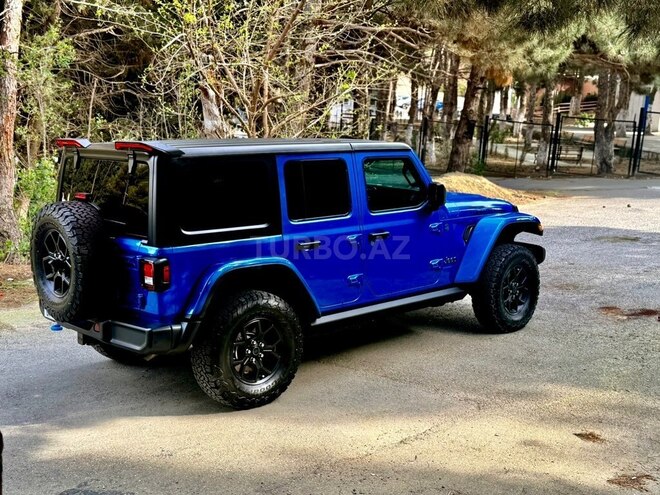 Jeep Wrangler-4