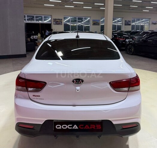 Kia Rio-9