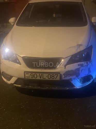 SEAT Ibiza-1