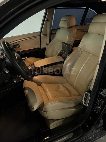 BMW 750-9