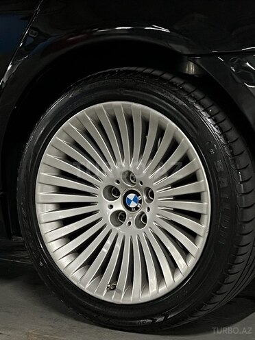 BMW 750-11