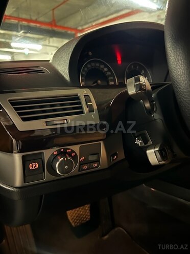 BMW 750-21