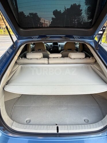 Toyota Prius-17