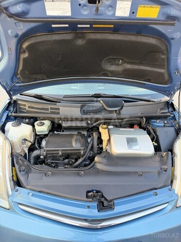 Toyota Prius-19
